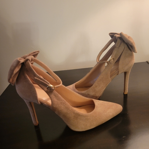 Womens High Heels w/Bow Tie Back & Ankle Strap - Picture 9 of 9